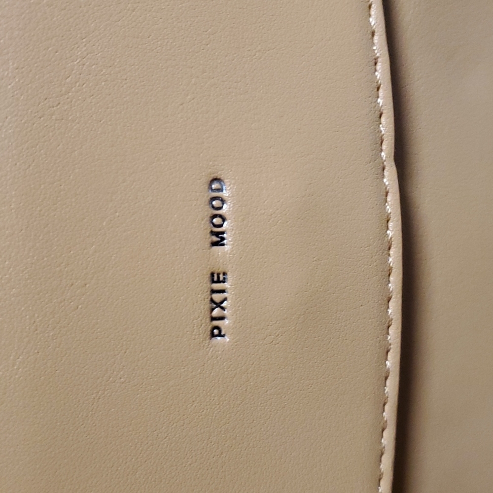 NWT Pixie Mood Zoe Crossbody - Honey - Picture 2 of 7
